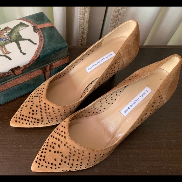Diane Von Furstenberg Suede Stilettos 9.5 detail - Picture 1 of 7